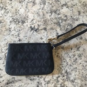 Michael Kors Wristlet